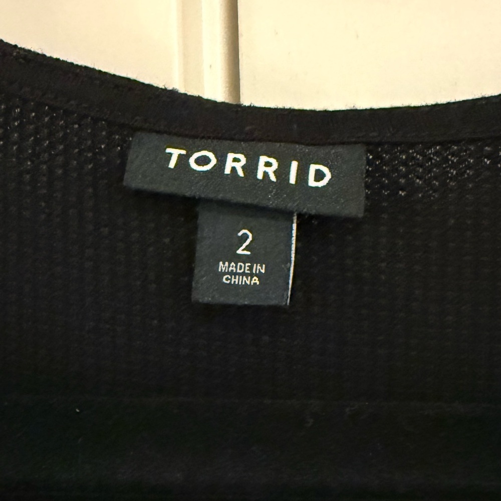 Torrid Mini Waffle Long Sleeve Skater Black Dress Size 2 - Picture 3 of 4